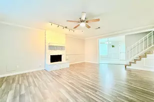 8206 Windell Ln, Houston, TX 77040 - Photo 10