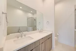 564 Janisch Rd, Houston, TX 77018 - Photo 12