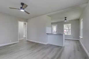 1109 13th St N, Texas City, TX 77590 - Photo 6