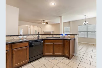 2018 Knoll Oak Lane, Richmond, TX 77469 - Photo 18