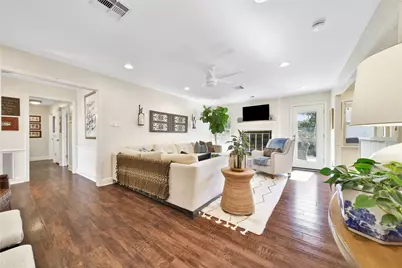 6238 Braesheather Circle, Houston, TX 77096 - Photo 20