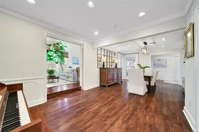 6238 Braesheather Circle, Houston, TX 77096 - Photo 8