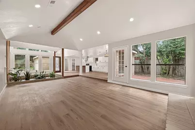 6026 Downwood Forest Drive, Houston, TX 77088 - Photo 6