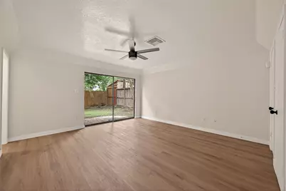 6026 Downwood Forest Drive, Houston, TX 77088 - Photo 16