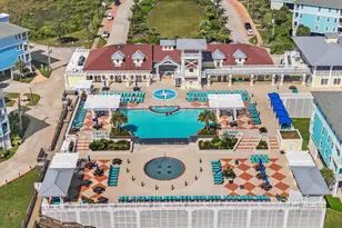 26718 Baywater Dr, Galveston, TX 77554 - Photo 14