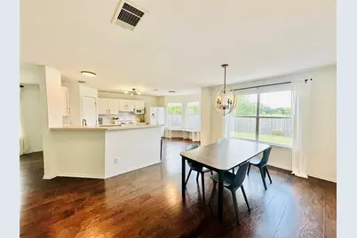 602 Lavaca Loop, Elgin, TX 78621 - Photo 8