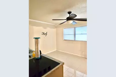 1802 14th Avenue N, Texas City, TX 77590 - Photo 8