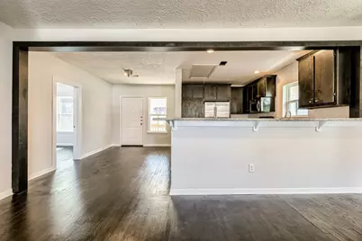 519 W Clay Street #2, Houston, TX 77019 - Photo 6