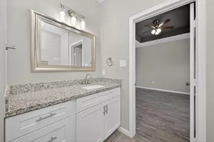 1012 Rd 5606, Cleveland, TX 77327 - Photo 30