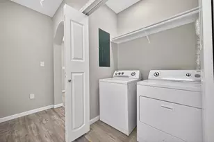 1012 Rd 5606, Cleveland, TX 77327 - Photo 34