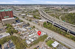 8614 Oakford Dr, Houston, TX 77024 - Photo 38