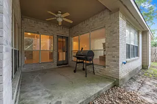 167 N Whistlers Bend Cir, Conroe, TX 77384 - Photo 32