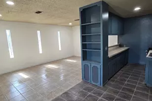 206 Raymac St, Houston, TX 77037 - Photo 4