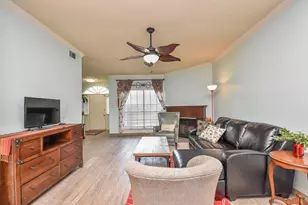 800 Country Pl Dr, Houston, TX 77079 - Photo 6