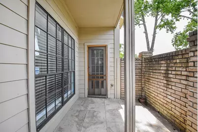 800 Country Place Drive #101, Houston, TX 77079 - Photo 28