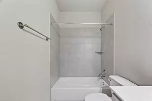 2119 Spring Hollow Dr, Baytown, TX 77521 - Photo 24