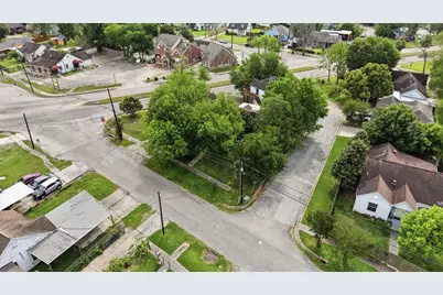 7002 Myrtle Street, Houston, TX 77087 - Photo 6