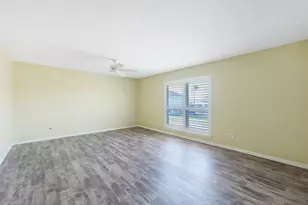 1216 Sailfish St, Bayou Vista, TX 77563 - Photo 20