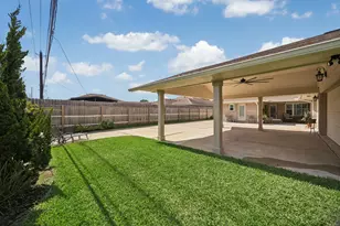 6423 Cindy Ln, Houston, TX 77008 - Photo 32