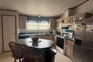305 Canadian Dr, Trinity, TX 75862 - Photo 14
