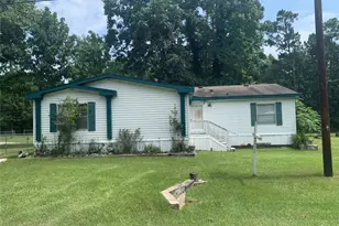 305 Canadian Dr, Trinity, TX 75862 - Photo 1
