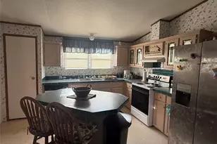 305 Canadian Dr, Trinity, TX 75862 - Photo 14