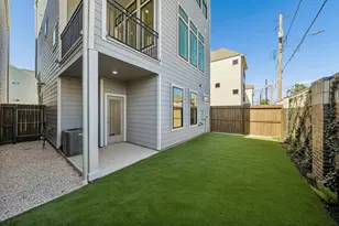 8713 Assisi Ln, Houston, TX 77055 - Photo 18