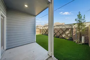 8713 Assisi Ln, Houston, TX 77055 - Photo 4
