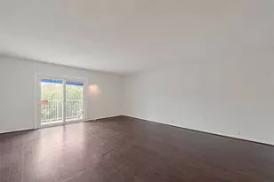 2601 Bellefontaine St, Houston, TX 77025 - Photo 6