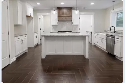 802 Victoria Street, Navasota, TX 77868 - Photo 6