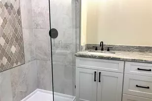 802 Victoria St, Navasota, TX 77868 - Photo 14