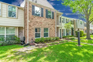 14423 Still Meadow Dr, Houston, TX 77079 - Photo 2