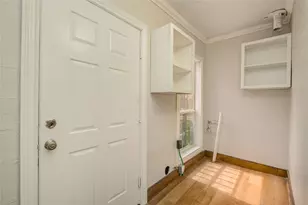 911 Wooding St, Houston, TX 77011 - Photo 6