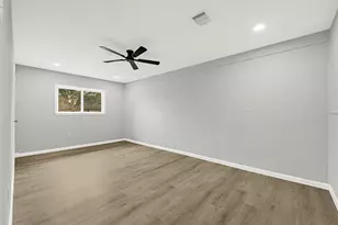 631 Branding Iron Ln, Houston, TX 77060 - Photo 14