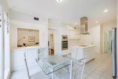 11139 Riverview Way, Houston, TX 77042 - Photo 16