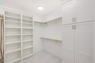 11139 Riverview Way, Houston, TX 77042 - Photo 32