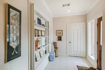 11139 Riverview Way, Houston, TX 77042 - Photo 6