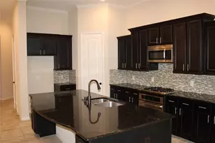 21911 Avalon Queen Dr, Spring, TX 77379 - Photo 4