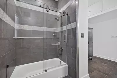 1119 Avenue L, Galveston, TX 77550 - Photo 34