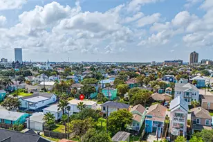 1119 Avenue L, Galveston, TX 77550 - Photo 6