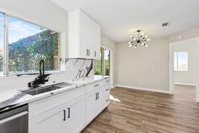 13331 Harpers Bridge Drive, Houston, TX 77041 - Photo 8