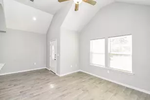 16948 W Ivanhoe, Montgomery, TX 77316 - Photo 12