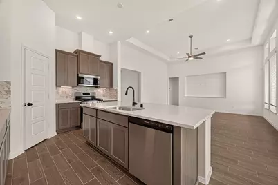 13631 Lago Vista Drive, Iowa Colony, TX 77583 - Photo 18