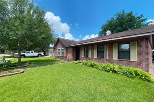 7710 Romney Rd, Houston, TX 77036 - Photo 30
