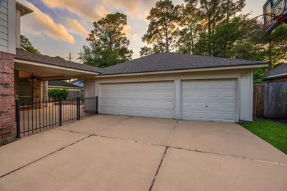 13911 Cypresswood Crossing Boulevard, Houston, TX 77070 - Photo 34