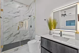 516 Reinerman St, Houston, TX 77007 - Photo 40