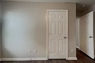 9010 York Hollow Ln, Houston, TX 77044 - Photo 12