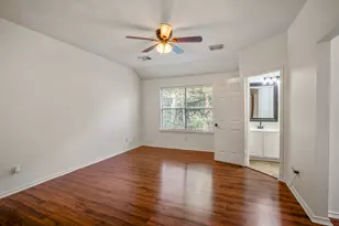 55 N Walden Elms Cir, The Woodlands, TX 77382 - Photo 22