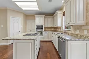 3302 Hickory Brook Ln, Houston, TX 77345 - Photo 10