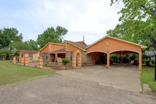 316 Hickman Ln, Angleton, TX 77515 - Photo 40